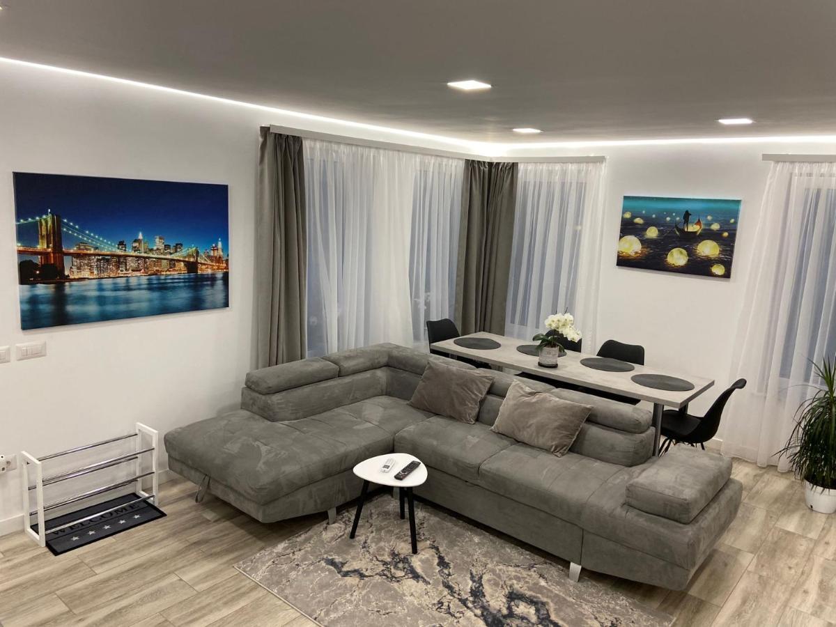 Apartamento Lora Studio Suceava Exterior foto