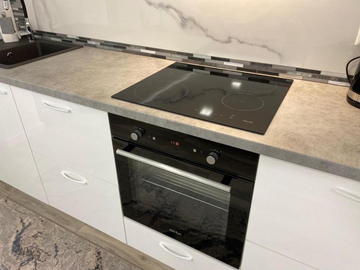 Apartamento Lora Studio Suceava Exterior foto