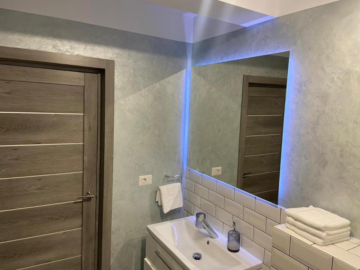 Apartamento Lora Studio Suceava Exterior foto